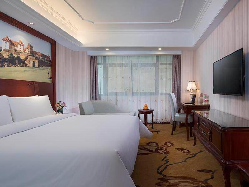 Vienna International Hotel Fenghua Zhongshan Road Dış mekan fotoğraf