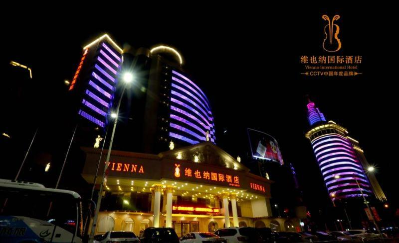 Vienna International Hotel Fenghua Zhongshan Road Dış mekan fotoğraf